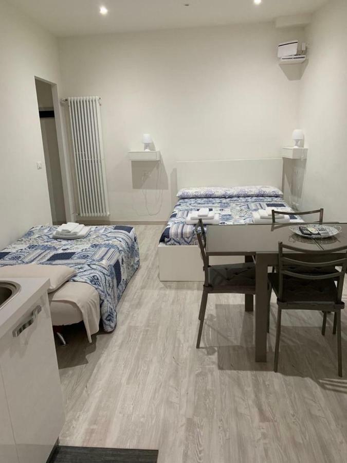 הוילה בולוניה Monolocale Centro Storico Via Piella מראה חיצוני תמונה